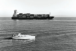 Schiffe (2v9)_t.jpg